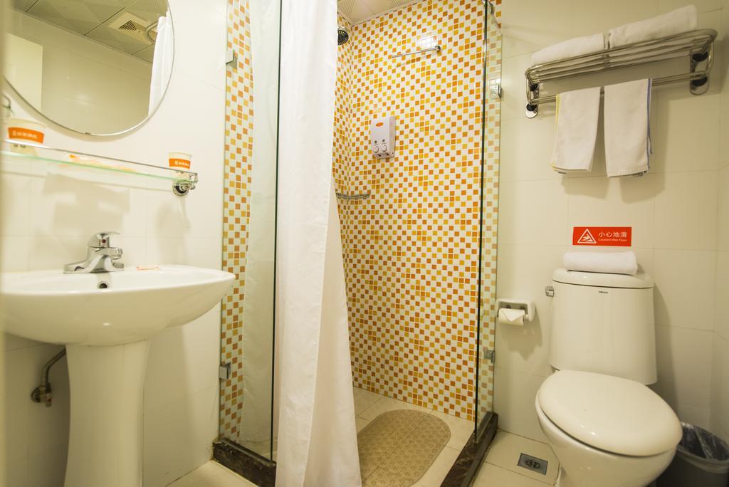 Home Inn Beijing Headquater World Park Экстерьер фото