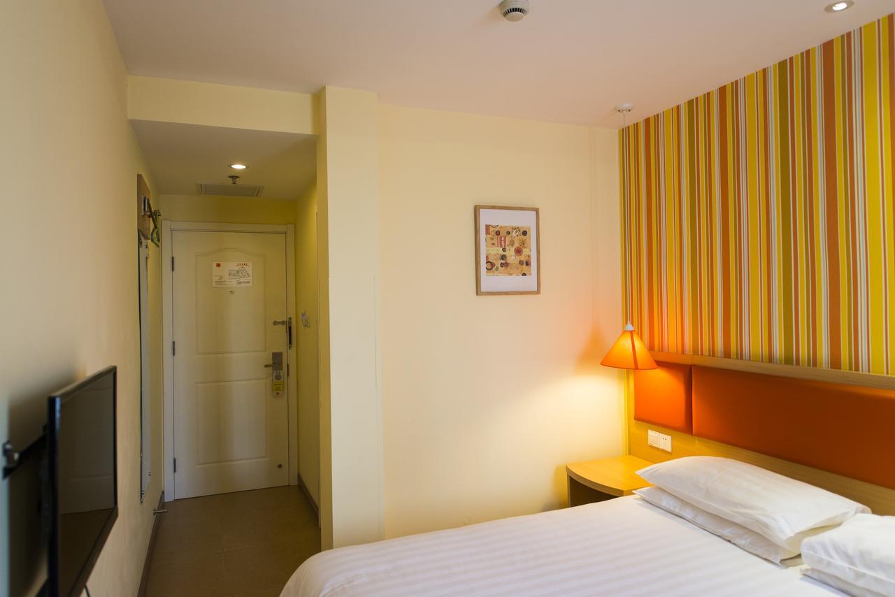 Home Inn Beijing Headquater World Park Экстерьер фото