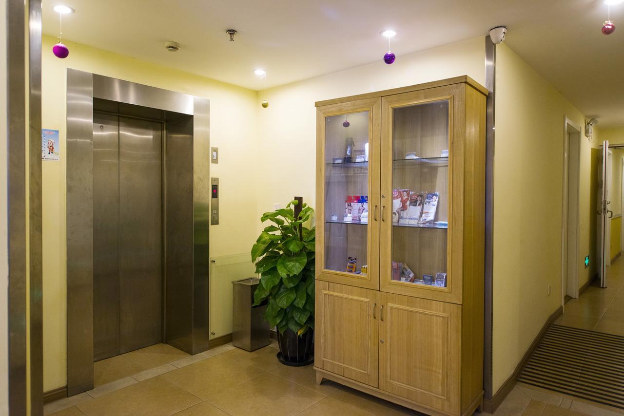 Home Inn Beijing Headquater World Park Экстерьер фото